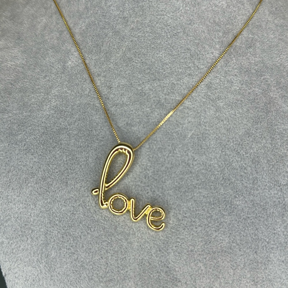 Love pendant